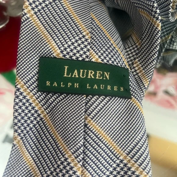 Lauren Ralph Lauren 100% Silk Glen Plaid Tie Green Red Tan Handmade 3x56